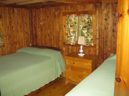 img06 Maine Cabin Rental - Hobart Cabin